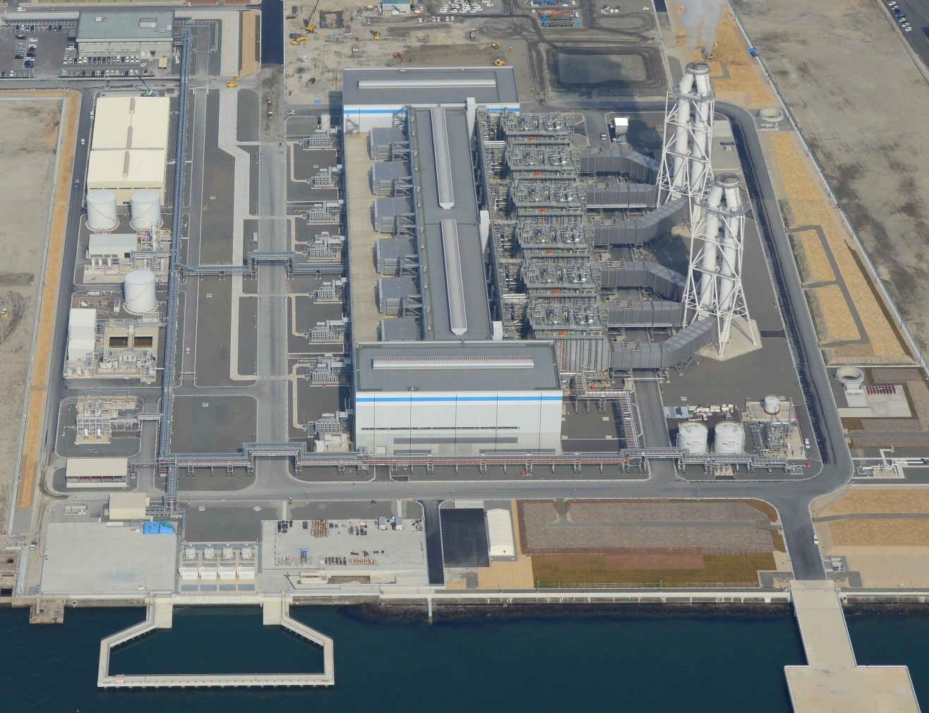 西名古屋火力発電所全景の画像 西名古屋火力発電所全景の画像
